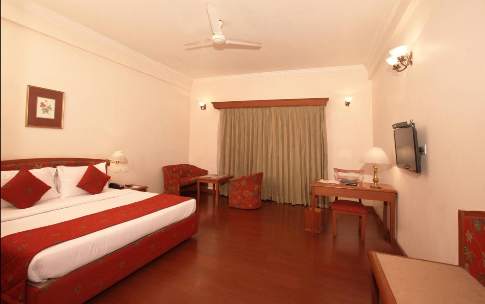 Hotel Express Residency-Jāmnagar Dış mekan fotoğraf